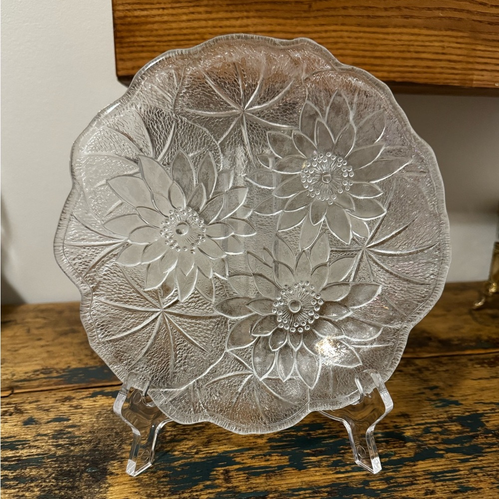 Indiana Glass Clear Floral Design Plate